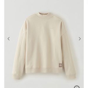 Roots cloud sweater worn once